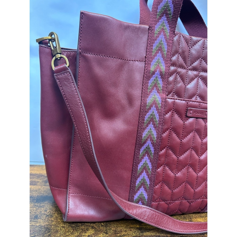 Fossil Carmen Tote Burgundy Quilted Leather Handbag Crossbody Wine Shoulder Bag - Picture 3 of 16